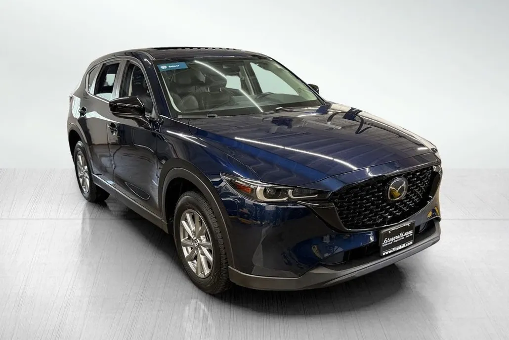 2023 Mazda CX-5 2.5 S Preferred photo 1