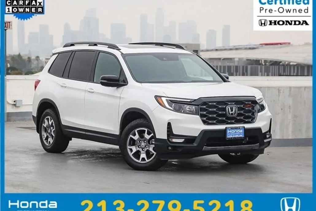 2022 Honda Passport TrailSport photo 1