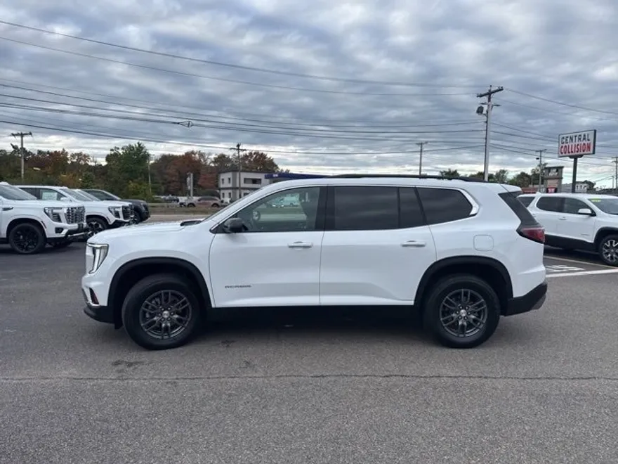 2025 Gmc Acadia Elevation photo 1