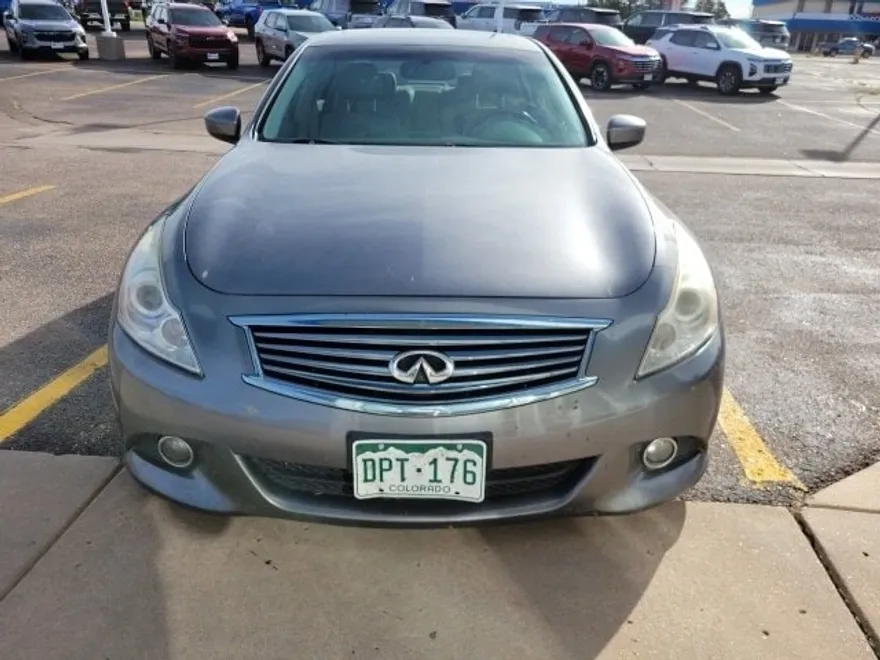 2012 Infiniti G37 photo 1