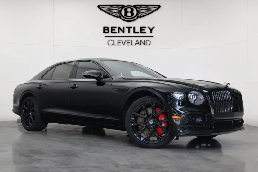 2023 Bentley Flying Spur S photo 1