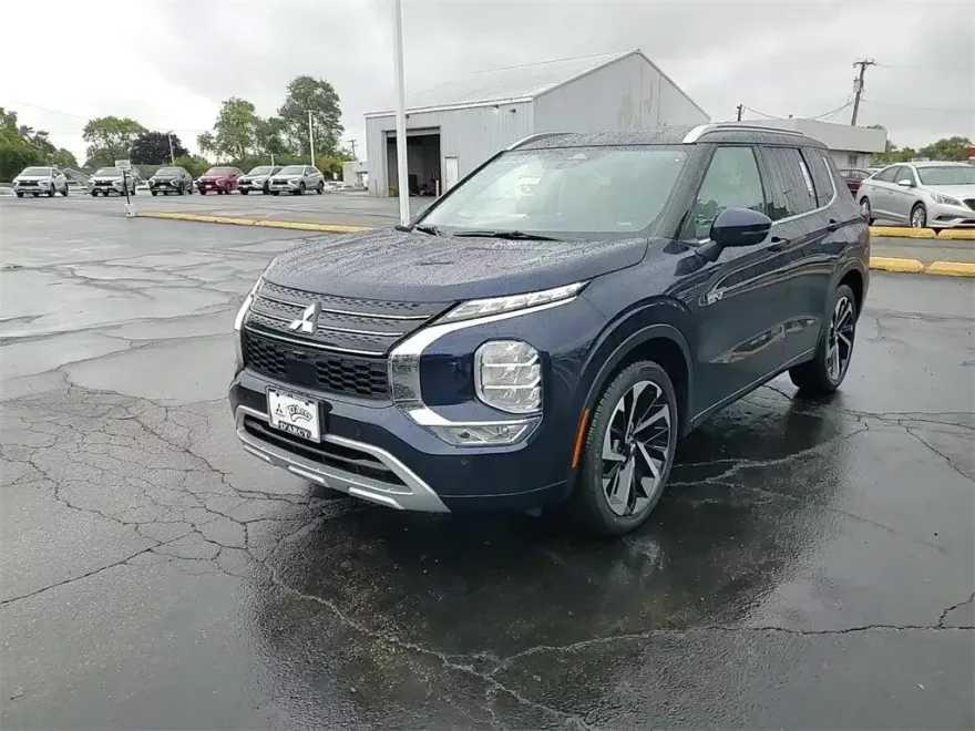 2025 Mitsubishi Outlander PHEV SEL photo 1