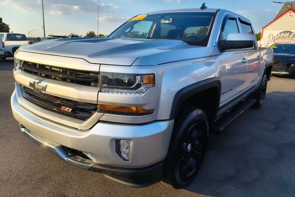 2018 Chevrolet Silverado 1500 LT Z71 photo 1