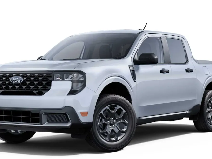 2025 Ford Maverick XLT photo 1