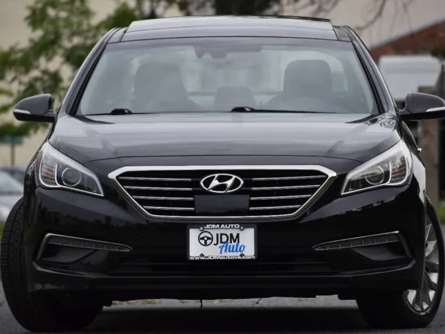 2015 Hyundai Sonata Limited photo 1