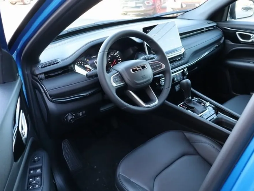 2026 Jeep Compass Limited Altitude photo 1