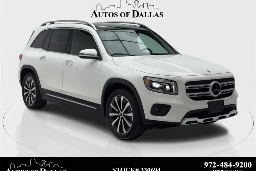 2023 Mercedes Benz GLB 250 4MATIC photo 1