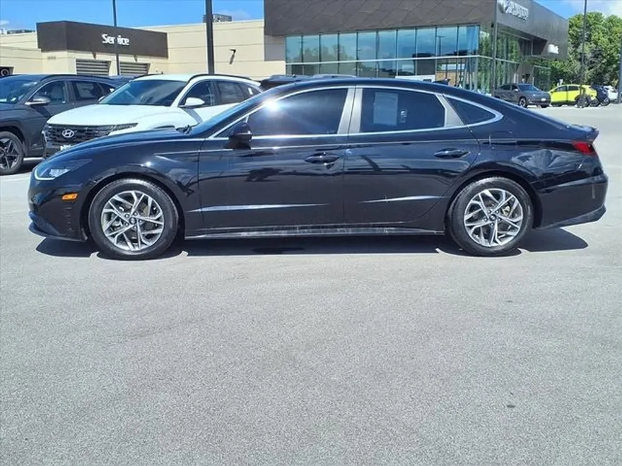 2021 Hyundai Sonata SEL Convenience photo 1