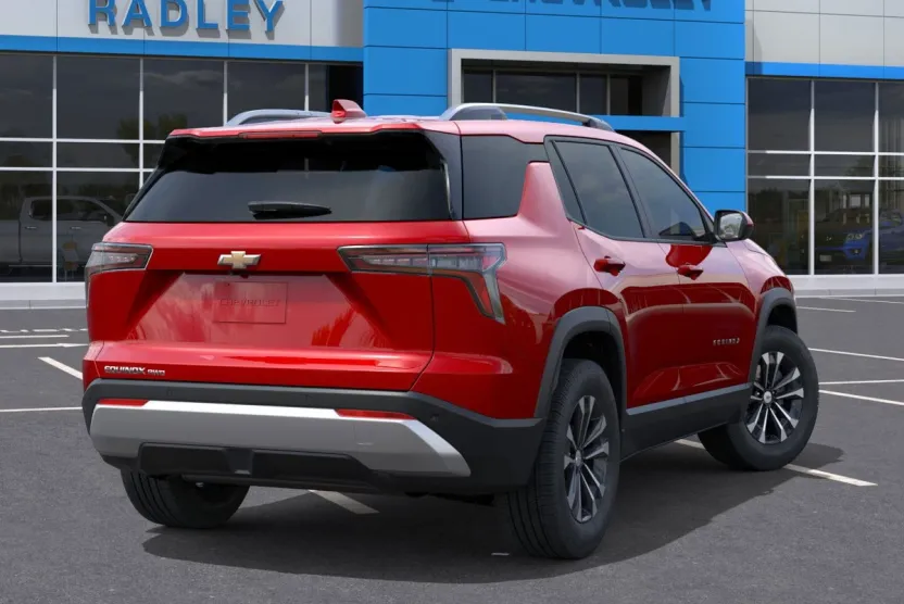 2026 Chevrolet Equinox LT photo 1