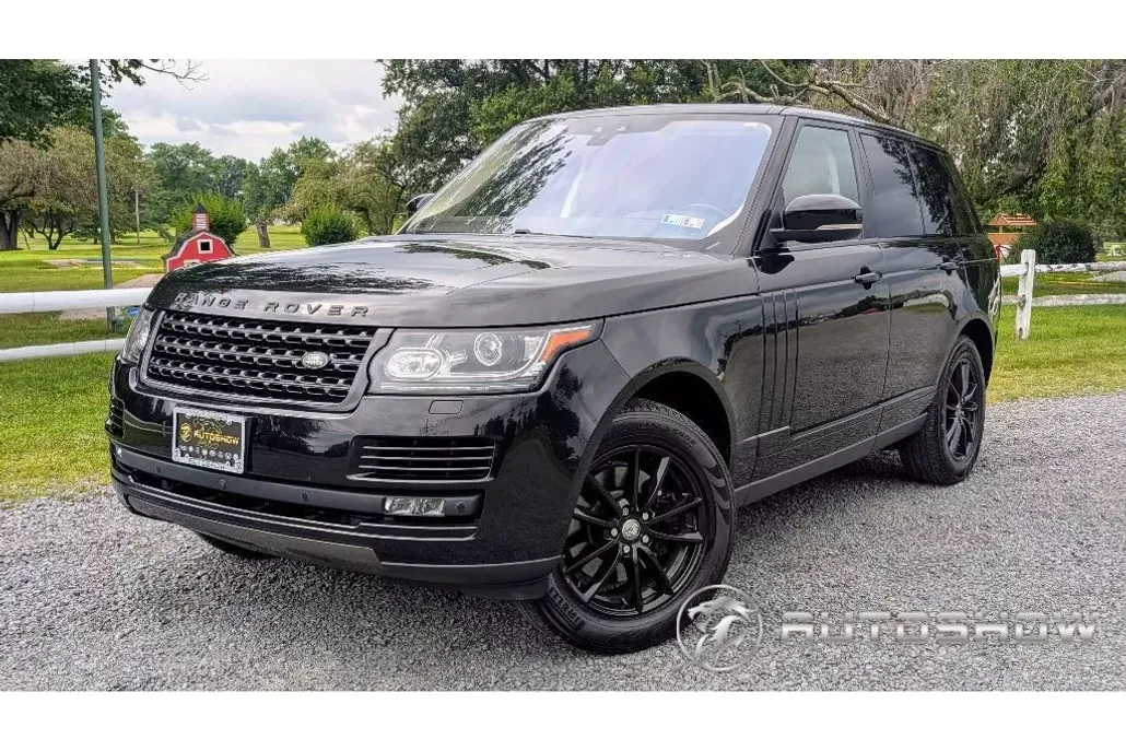 2017 Land Rover Range Rover SuperCharged photo 1