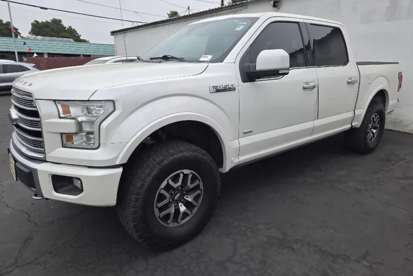 2016 Ford F-150 Limited photo 1