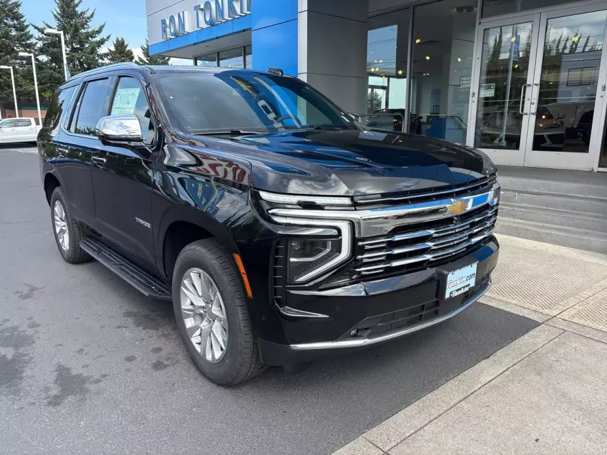 2025 Chevrolet Tahoe Premier photo 1