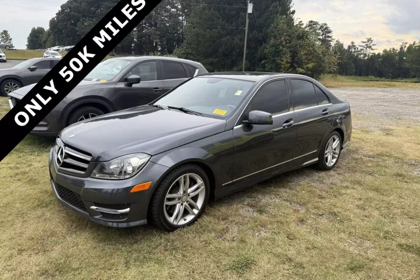 2014 Mercedes Benz C 300 Sport photo 1
