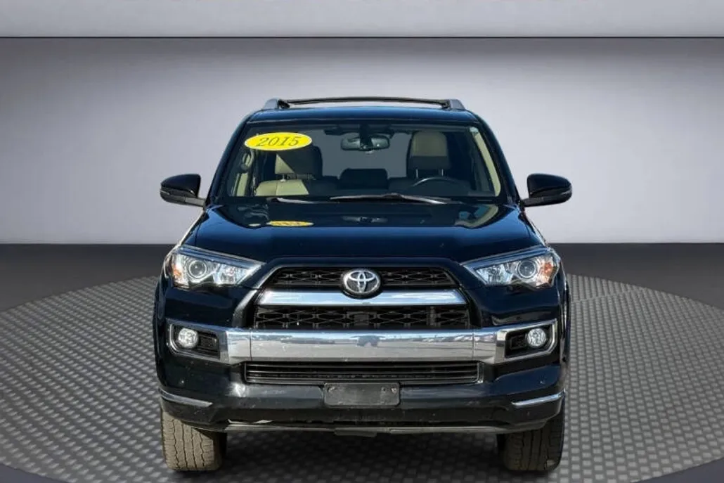 2015 Toyota 4Runner Limited photo 1