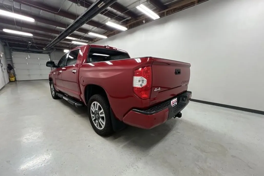 2020 Toyota Tundra Platinum Grade photo 1