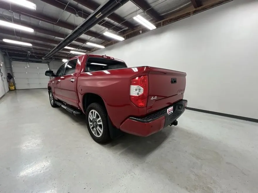 2020 Toyota Tundra Platinum Grade photo 1