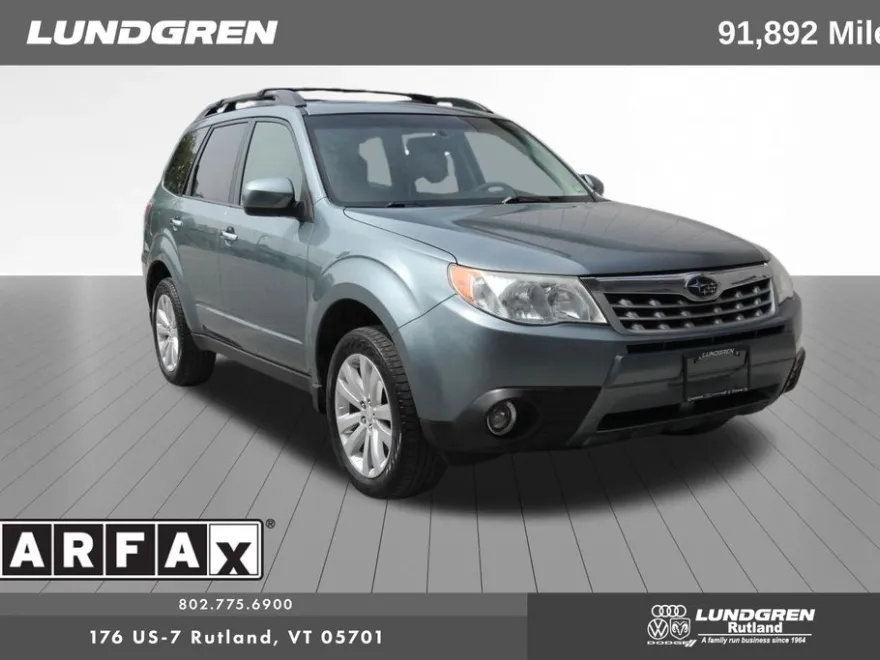 2011 Subaru Forester 2.5X photo 1