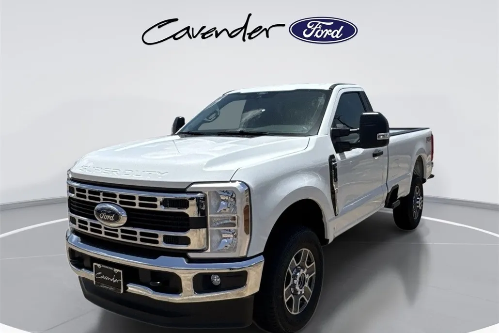 2025 Ford F-350 XLT photo 1