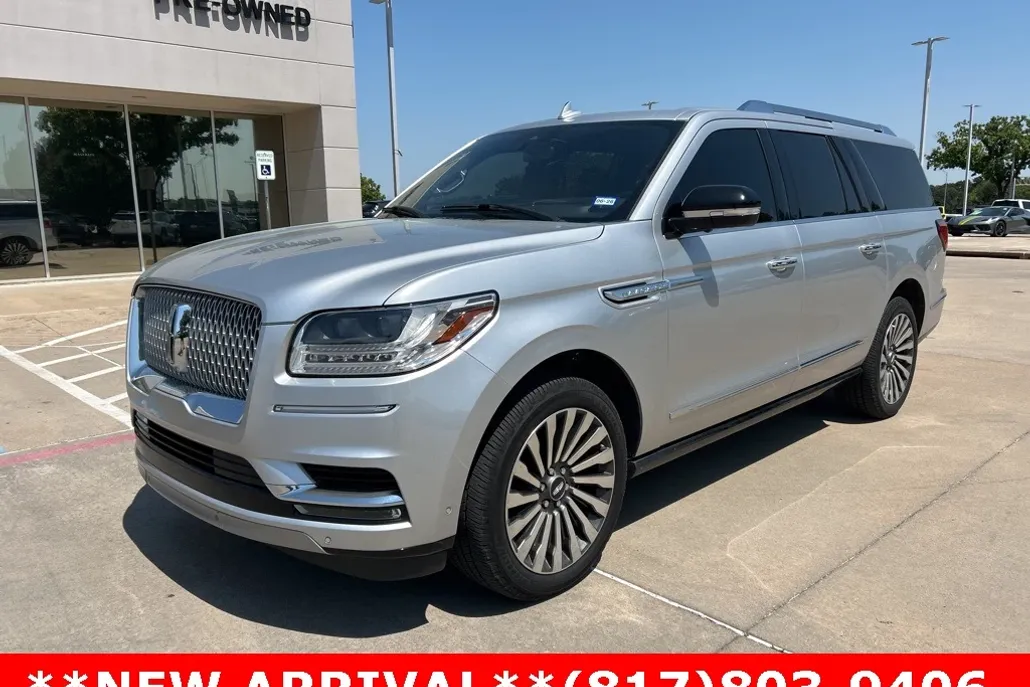 2019 Lincoln Navigator L Reserve photo 1