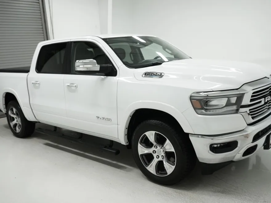 2022 Ram 1500 Laramie photo 1