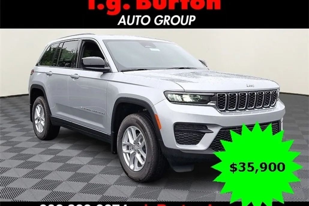 2025 Jeep Grand Cherokee Laredo photo 1
