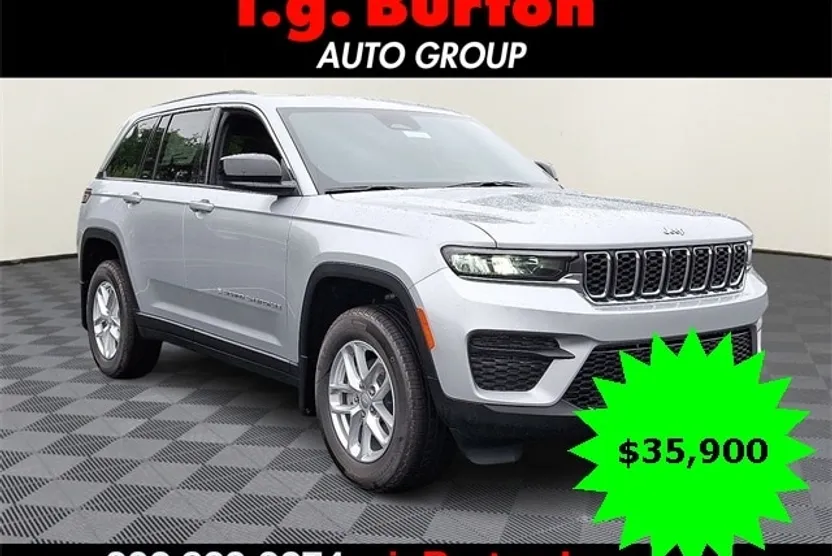 2025 Jeep Grand Cherokee Laredo photo 1
