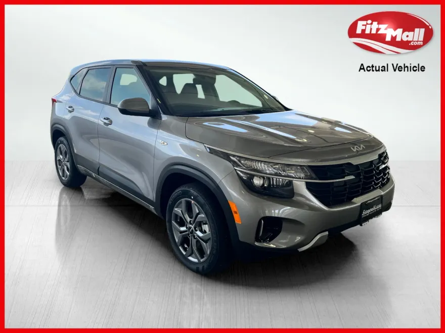 2025 Kia Seltos LX photo 1