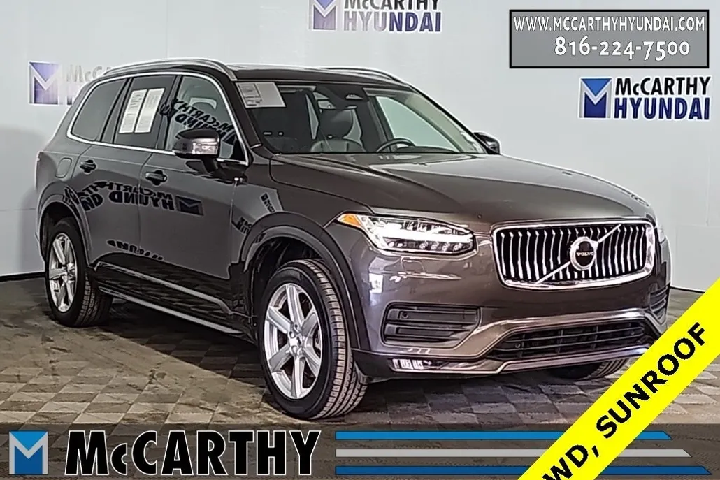 2023 Volvo XC90 B5 Core photo 1