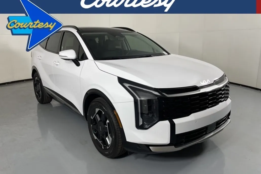 2026 Kia Sportage SX photo 1