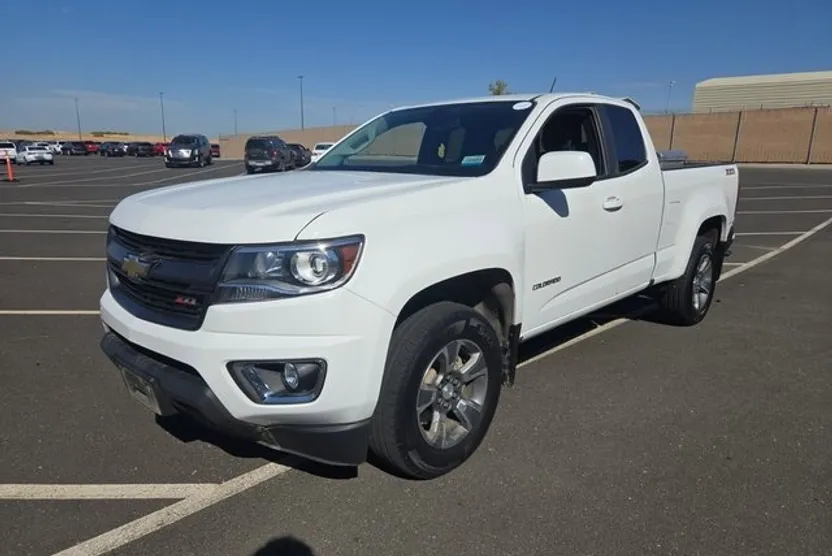 2019 Chevrolet Colorado Z71 photo 1
