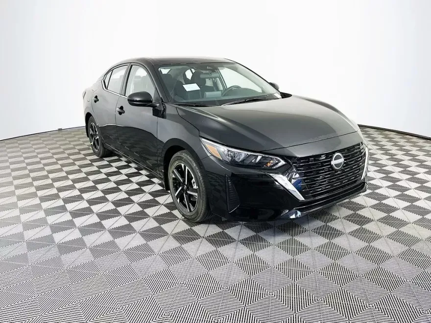 2025 Nissan Sentra SV photo 1