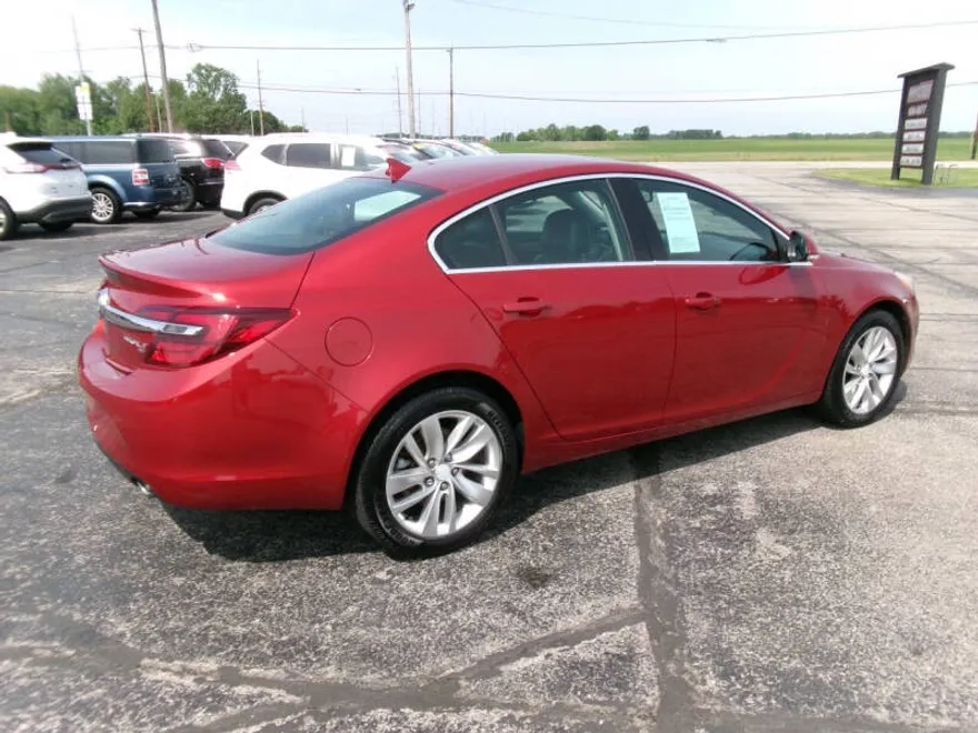 2014 Buick Regal Base photo 1