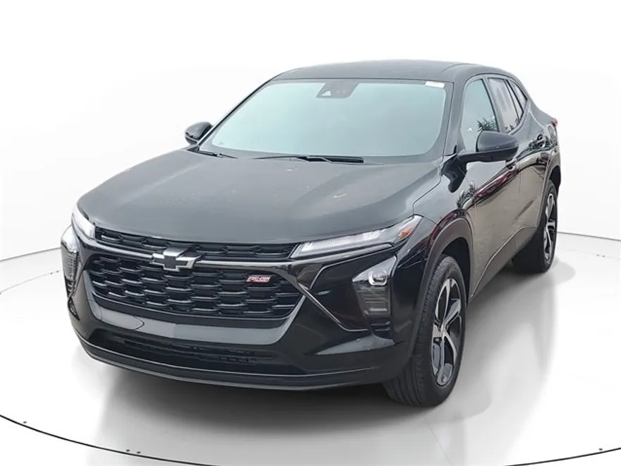2024 Chevrolet Trax photo 1