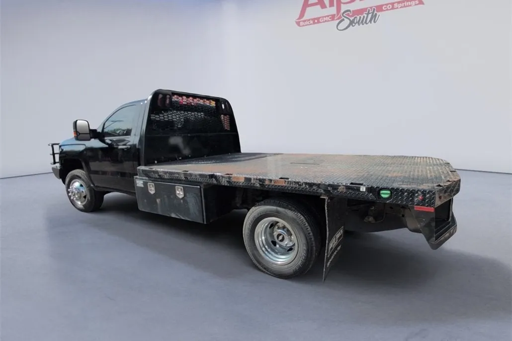 2018 Chevrolet Silverado 3500HD Work Truck photo 1