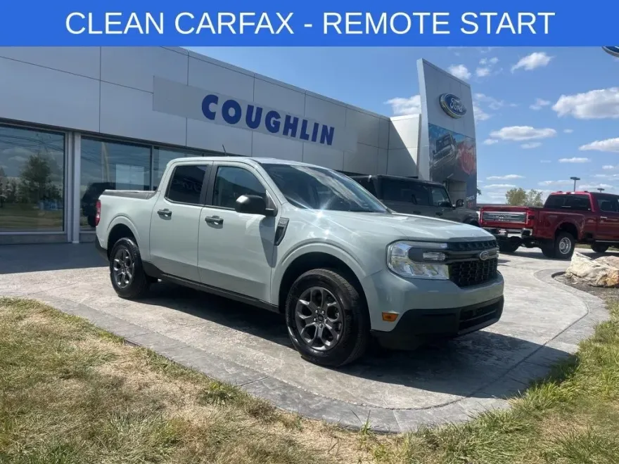 2024 Ford Maverick XLT photo 1