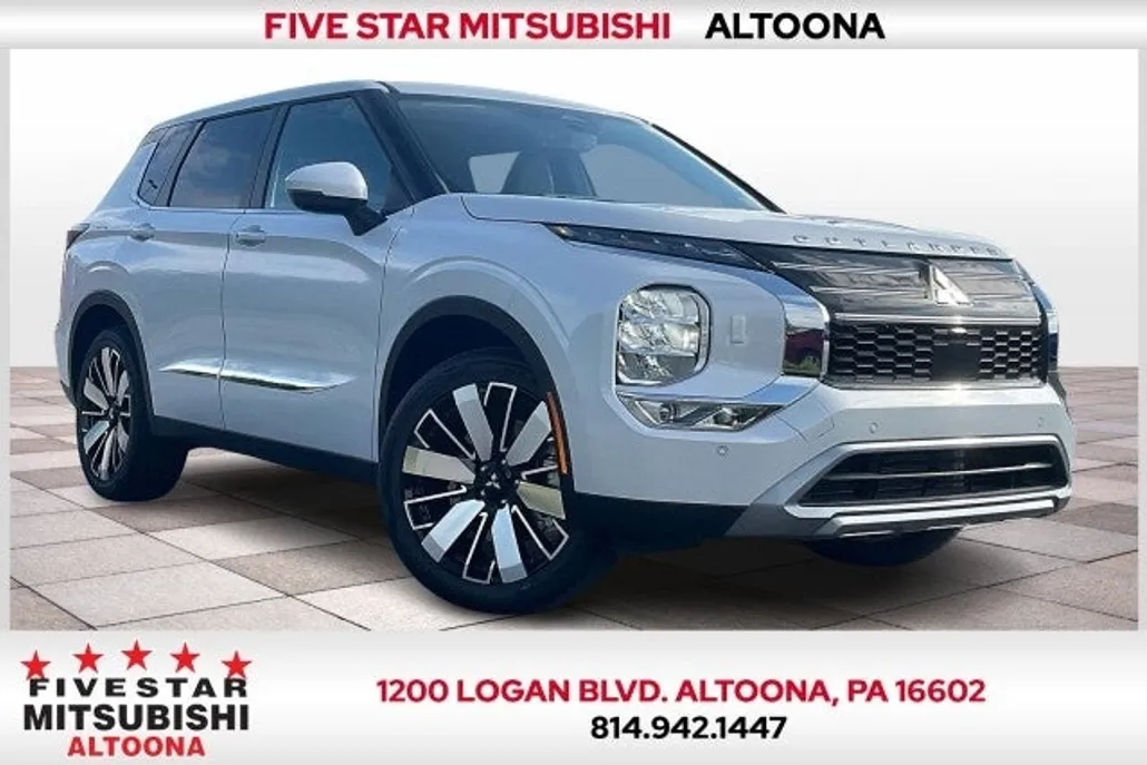 2025 Mitsubishi Outlander SE S-AWC photo 1