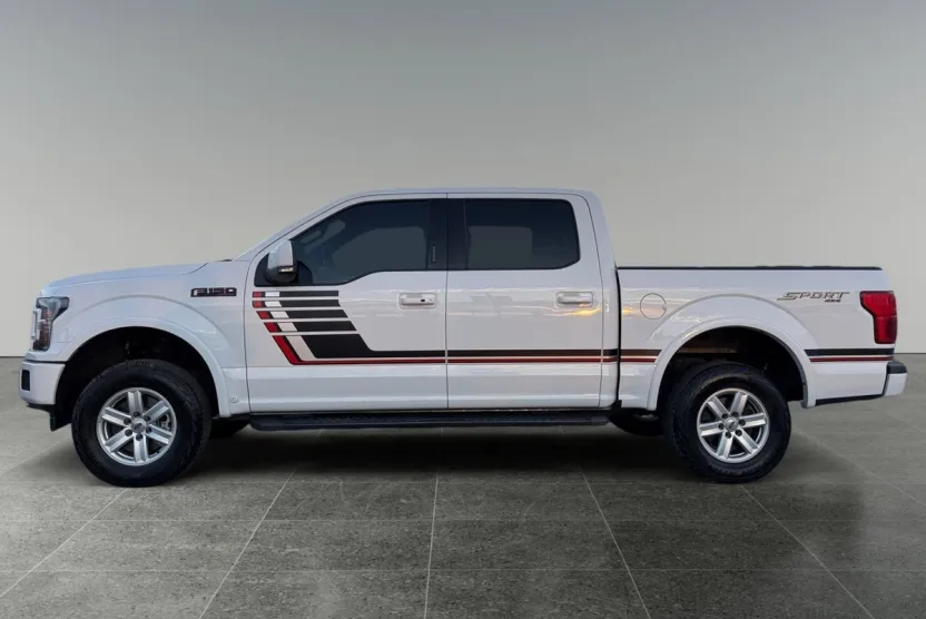 2019 Ford F-150 Lariat photo 1