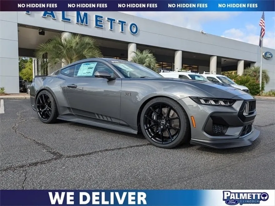 2025 Ford Mustang GT Premium photo 1