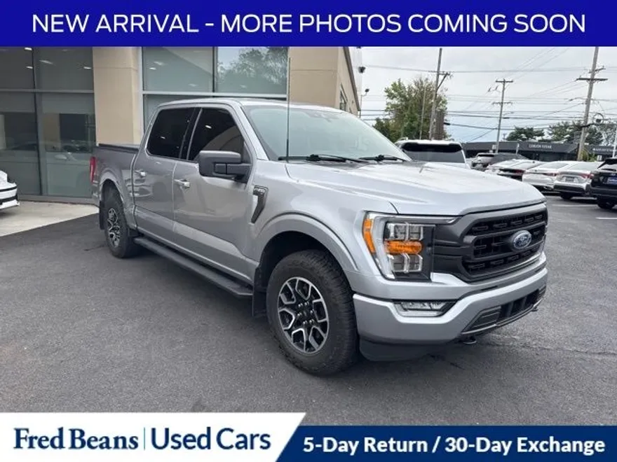 2021 Ford F-150 XLT photo 1