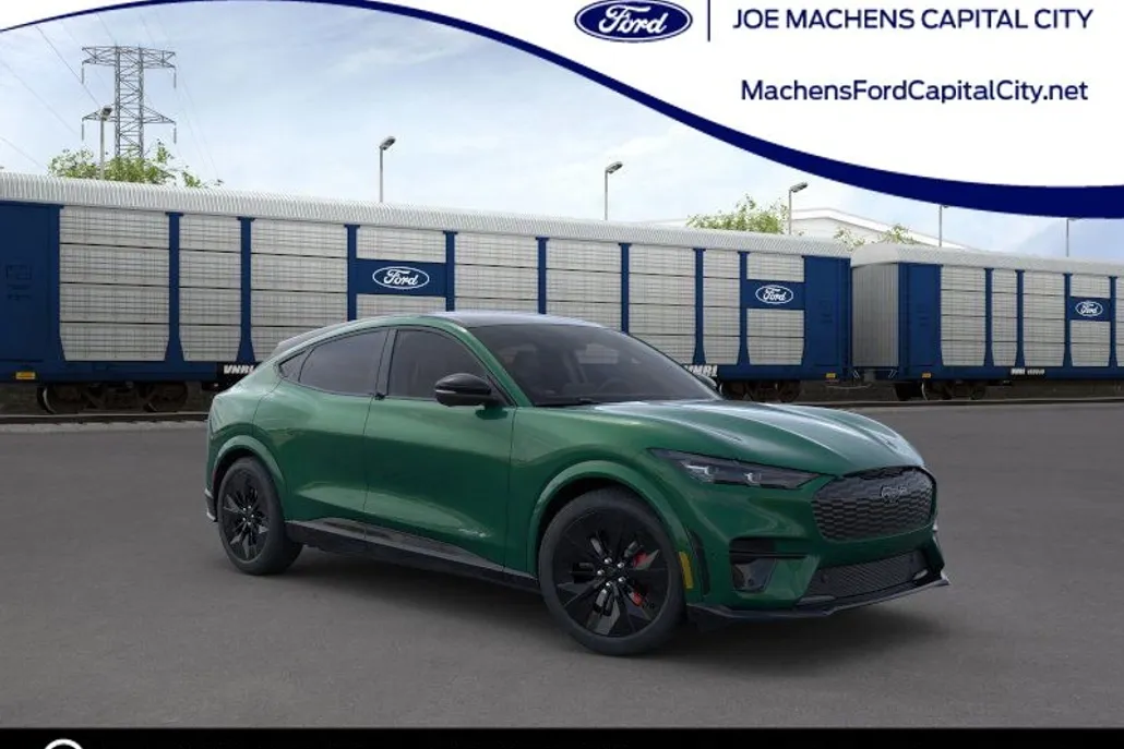 2025 Ford Mustang Mach-E GT photo 1