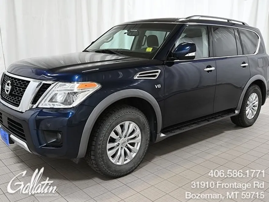 2017 Nissan Armada SV photo 1