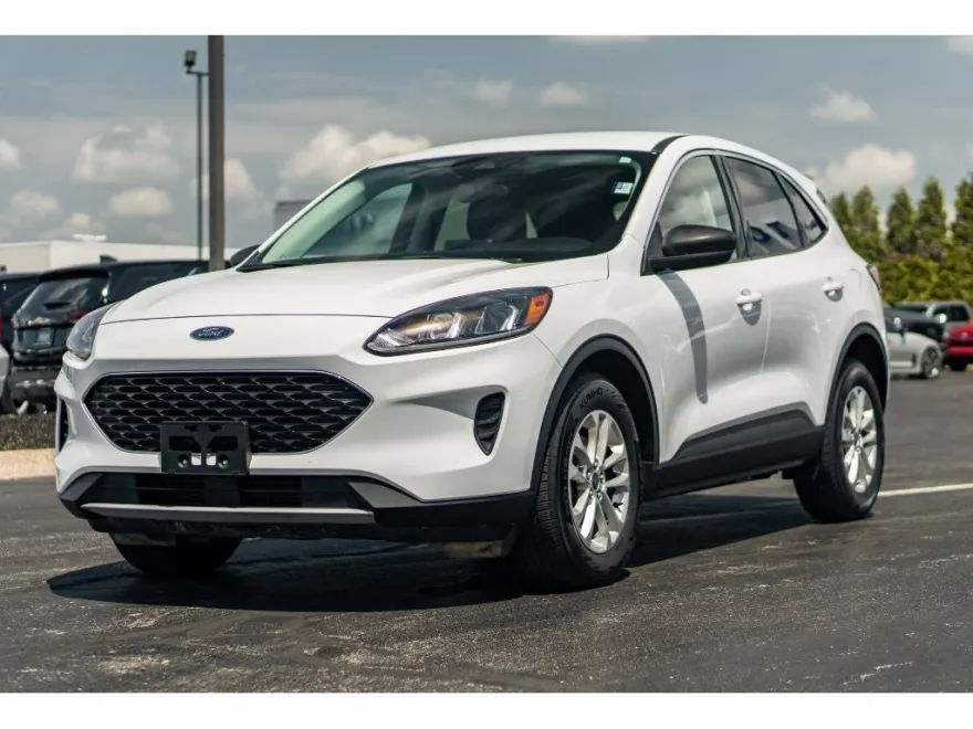 2022 Ford Escape SE photo 1