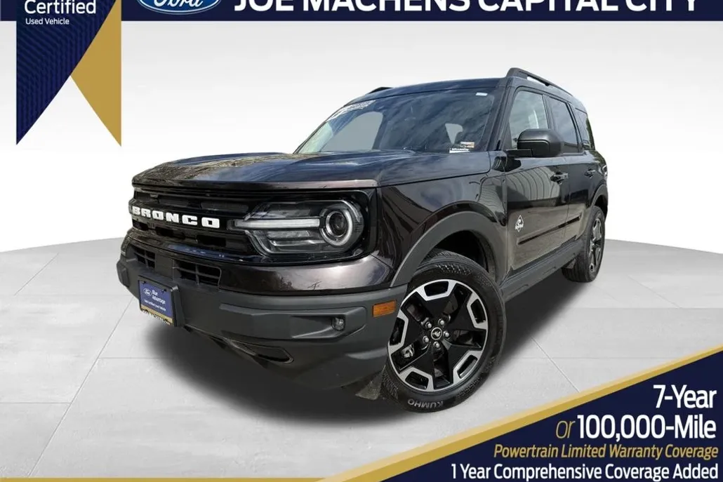2021 Ford Bronco Sport Outer Banks photo 1