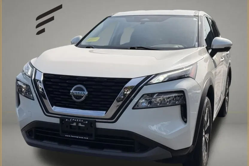 2021 Nissan Rogue SV photo 1