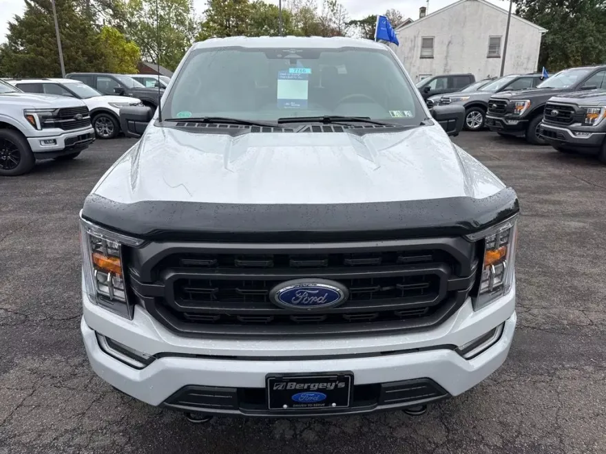 2023 Ford F-150 XLT photo 1