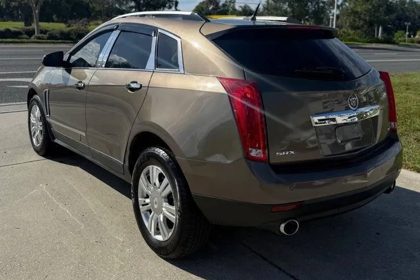 2014 Cadillac SRX Luxury photo 1