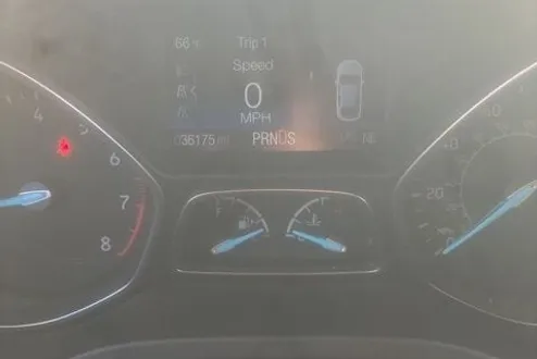2017 Ford Escape Titanium photo 2