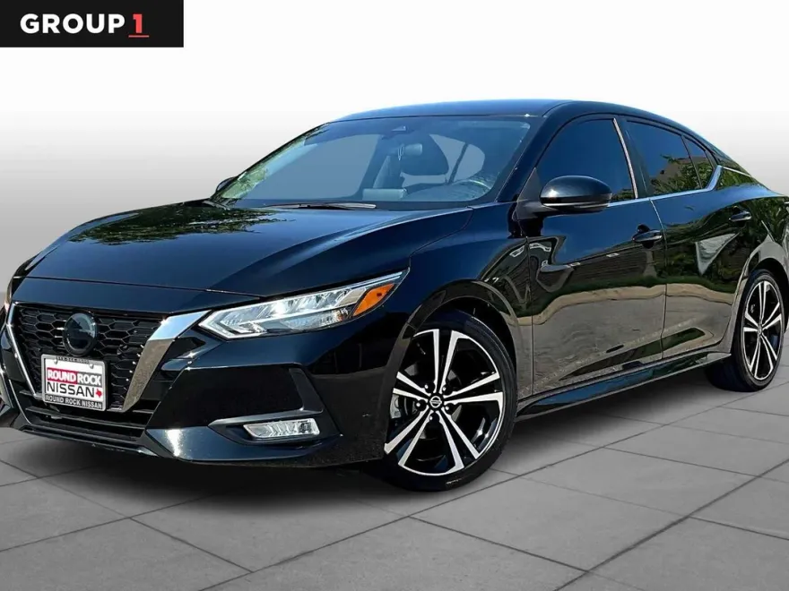 2023 Nissan Sentra SR photo 1