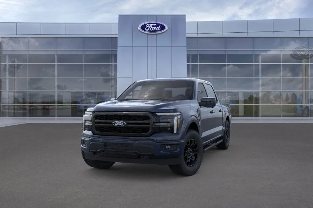 2025 Ford F-150 Lariat photo 1