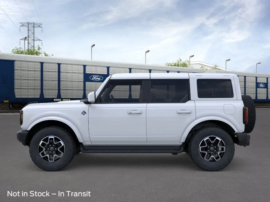 2025 Ford Bronco Outer Banks photo 1